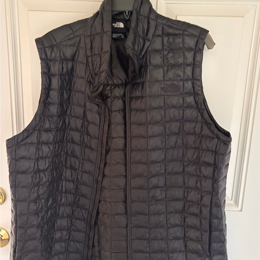 The North Face women's Thermoball Quilted Vest @2018Summertime